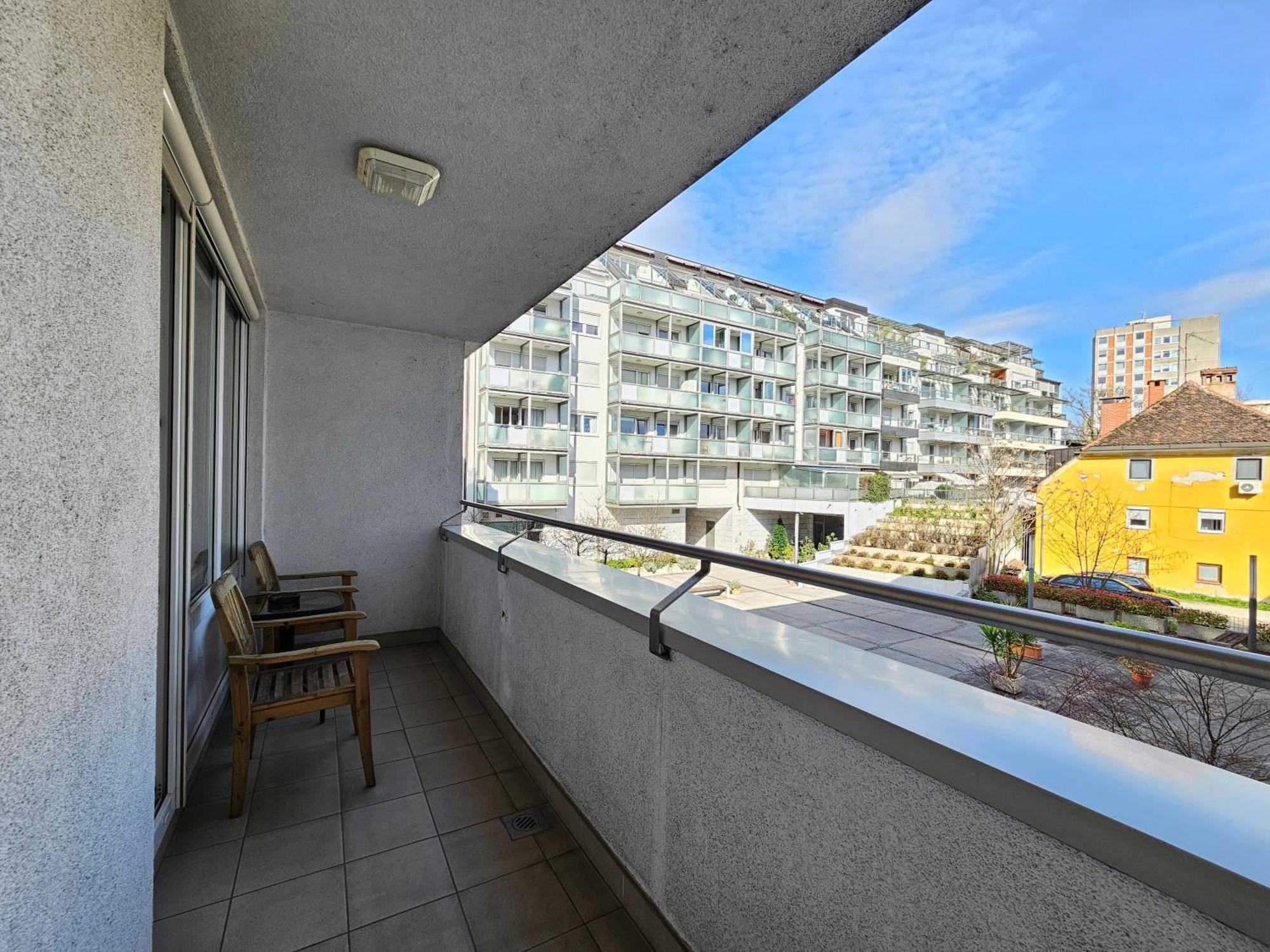 Apartment Irena Tour As Ljubljana Exterior photo